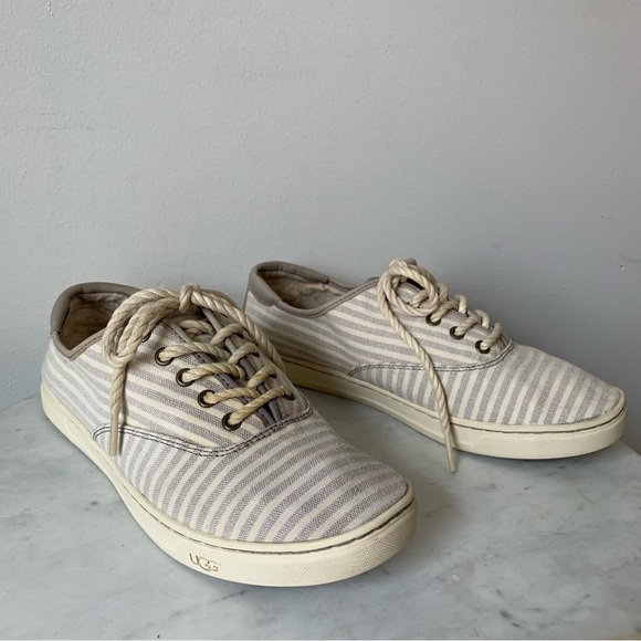 UGG AUSTRALIA Eyan Nautical Womans
Lace Up Canvas Gray Striped Tennis Shoes - Picture 1 of 15